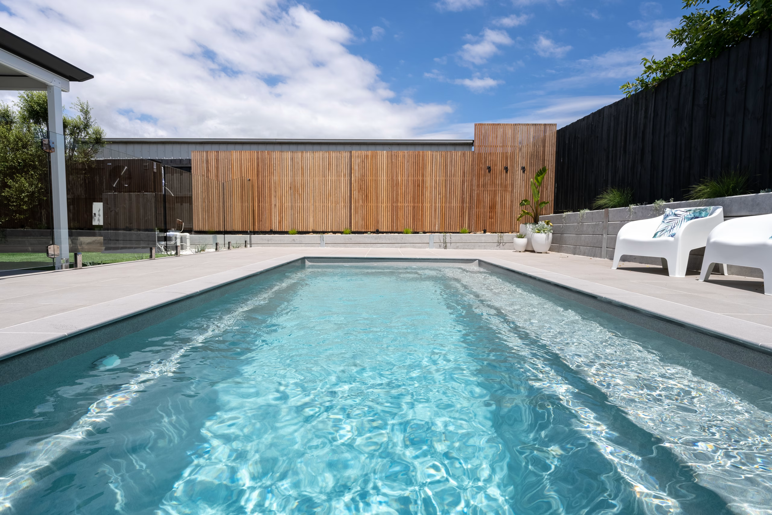 The Allure captivates with its timeless design and effortless elegance.